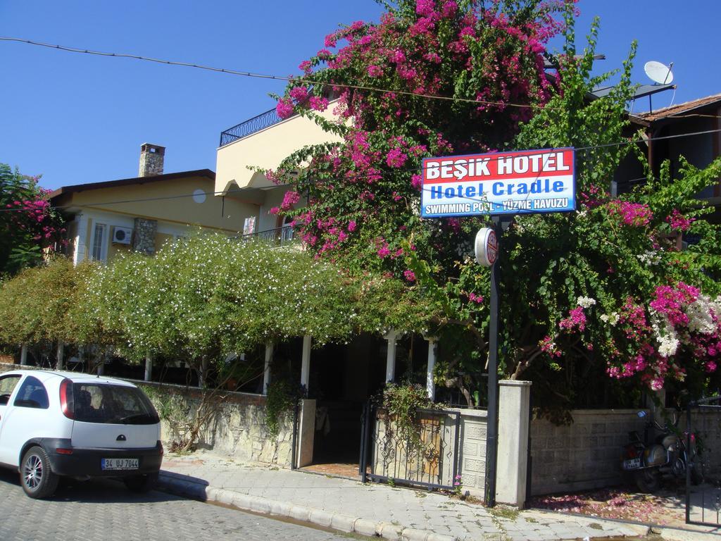 פאטהיה Besik Hotel מראה חיצוני תמונה