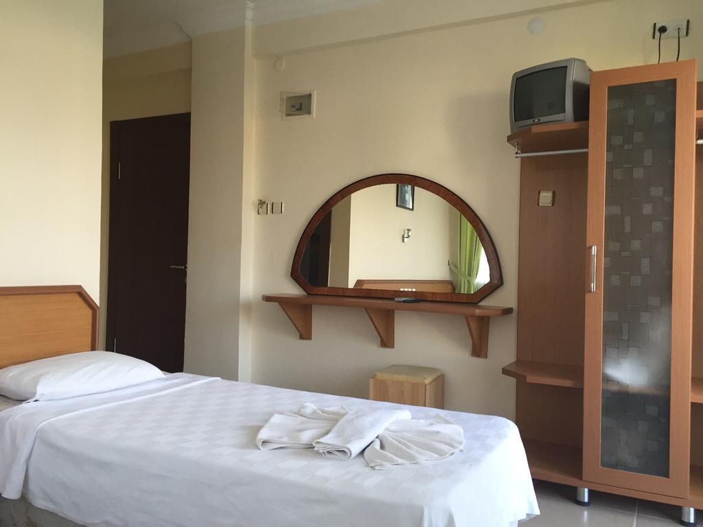 פאטהיה Besik Hotel מראה חיצוני תמונה